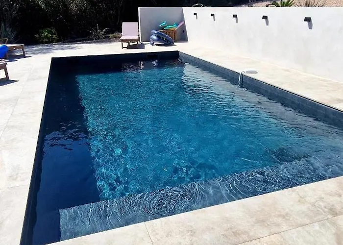 Moderne Avec Piscine 4 Etoiles * Sotta