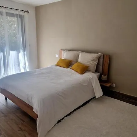 Villa Moderne Avec Piscine 4 étoiles Sotta