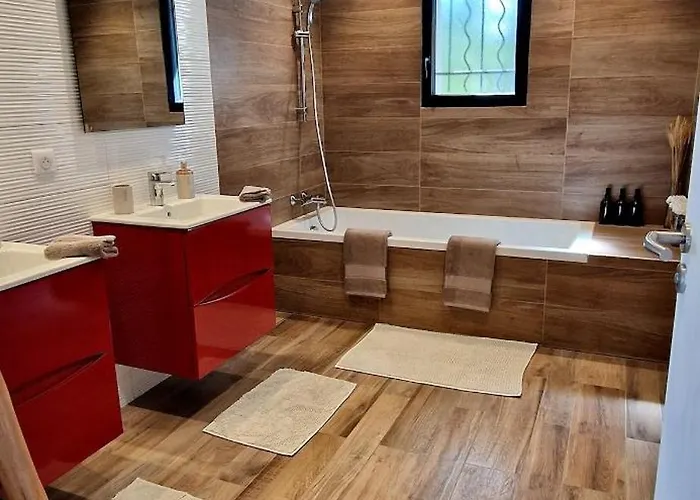 Moderne Avec Piscine 4 Etoiles וילה *