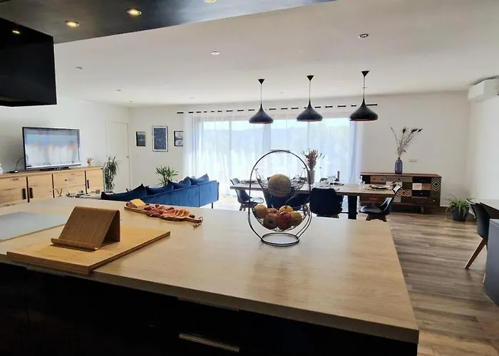 Moderne Avec Piscine 4 Etoiles וילה